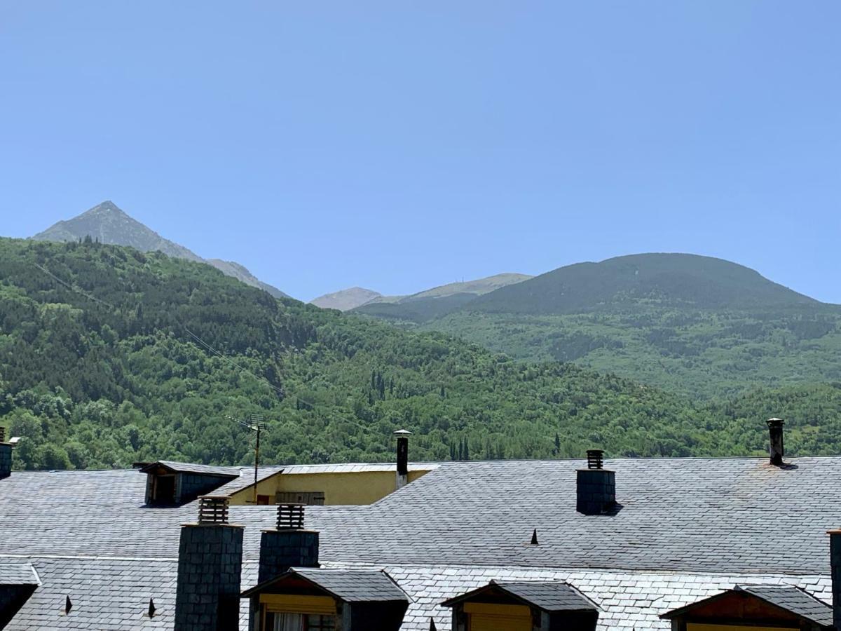 Apartmán Bpirineos-Blest Benasque Exteriér fotografie